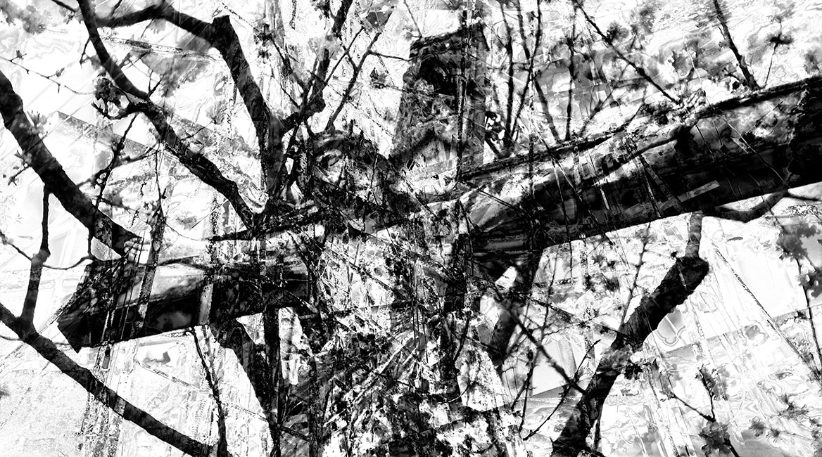Jesus am Kreuz mit Baumstrukturen und vielen, bildstörenden Strichen und Brechungen der Oberfläche.
